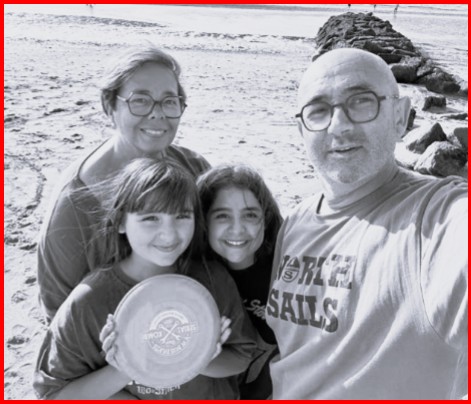 La Famille SUZANNE vous accueillera au Nid des Voyageurs. Au plaisir d'échanger avec vous !